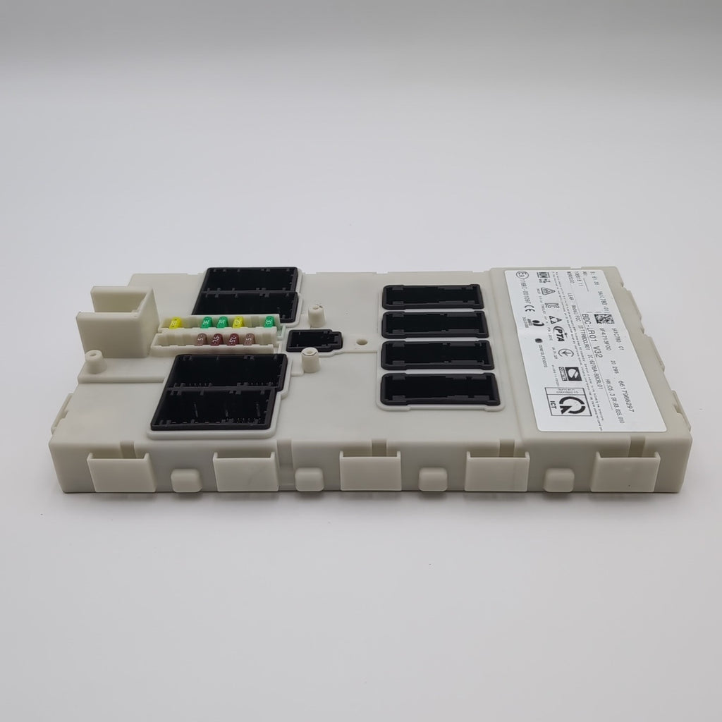 2014- 2021 BMW i3 I01 BDC V32 Body Domain Controller Module 5A1C780