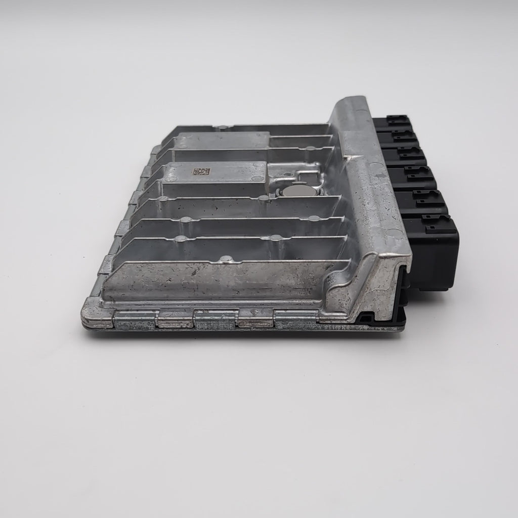 2025 BMW M440i G26 G22 Engine Computer Control Module ECU DME 5B5D974