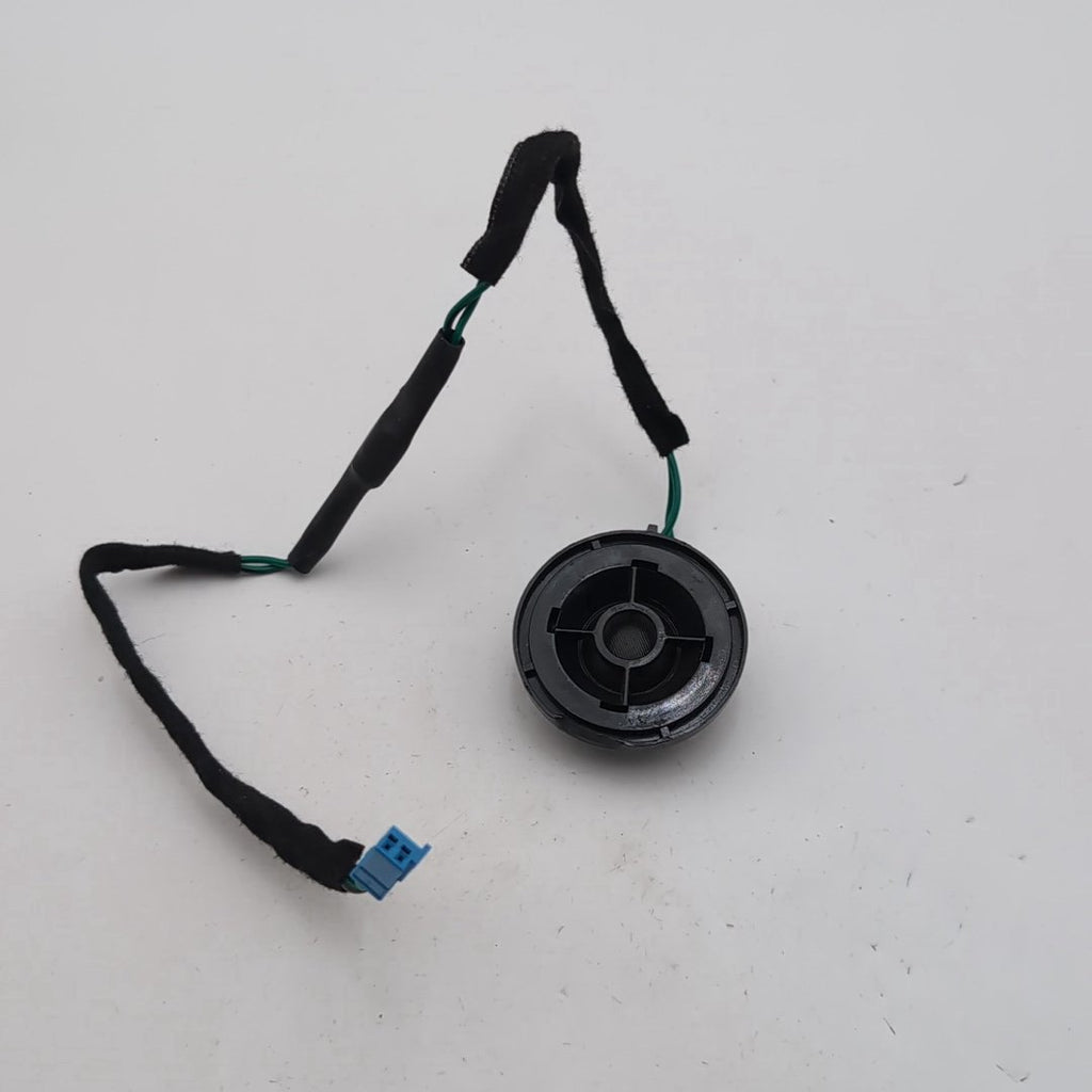 2023 - 2026 BMW 530i 540i 550e i5 G60 Front Rear Panel Tweeter Speaker 5A70114