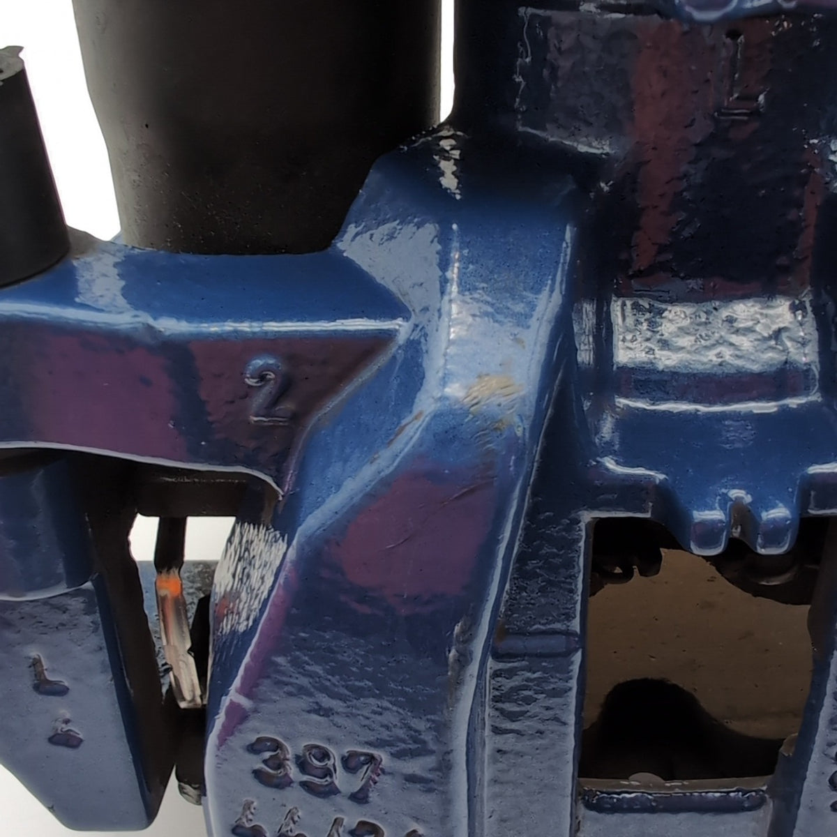 2025 BMW 550E Rear Left Brake Caliper Blue OEM 8834275