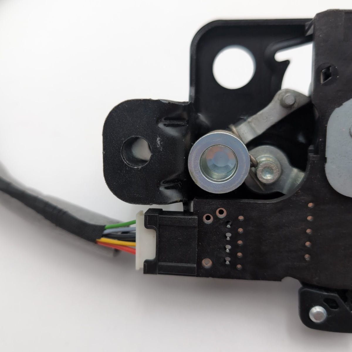 2019 - 2025 BMW 430i M440i G26 Trunk Lid Latch Actuator Assembly 9463391 7430626