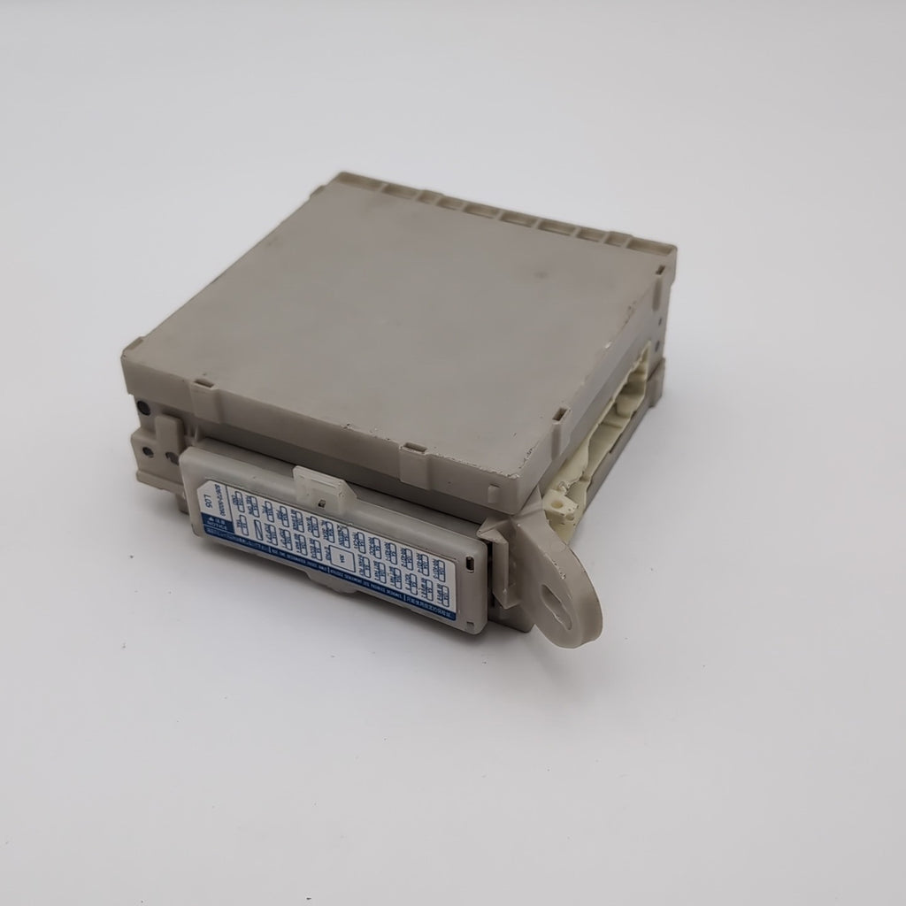 2010 2011 2012 LEXUS LS460 LS460L LS600H FUSE JUNCTION BOX BLOCK 82670-50140