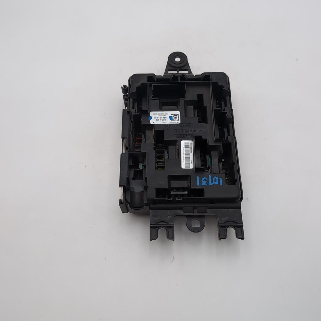 2012- 2015 Bmw 328I 335I 320I 3 Series Fuse Box Control Module 9264923