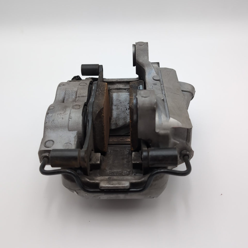2022 - 2025 BMW 330i 430i G20 G26 RWD Front Right Brake Caliper 6885840