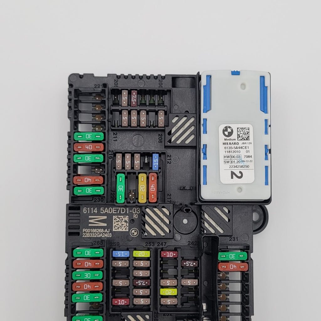 2024 BMW G20 LCI 5A44CE1 Power Distribution Box LIN Module Fuse Box 5A0E7D1