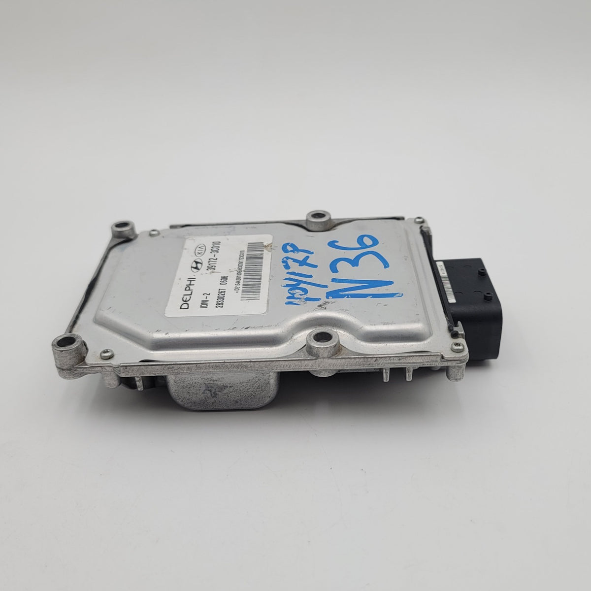 2013 Hyundai Azera Fuel Injection Control Module OEM 39172-3C010