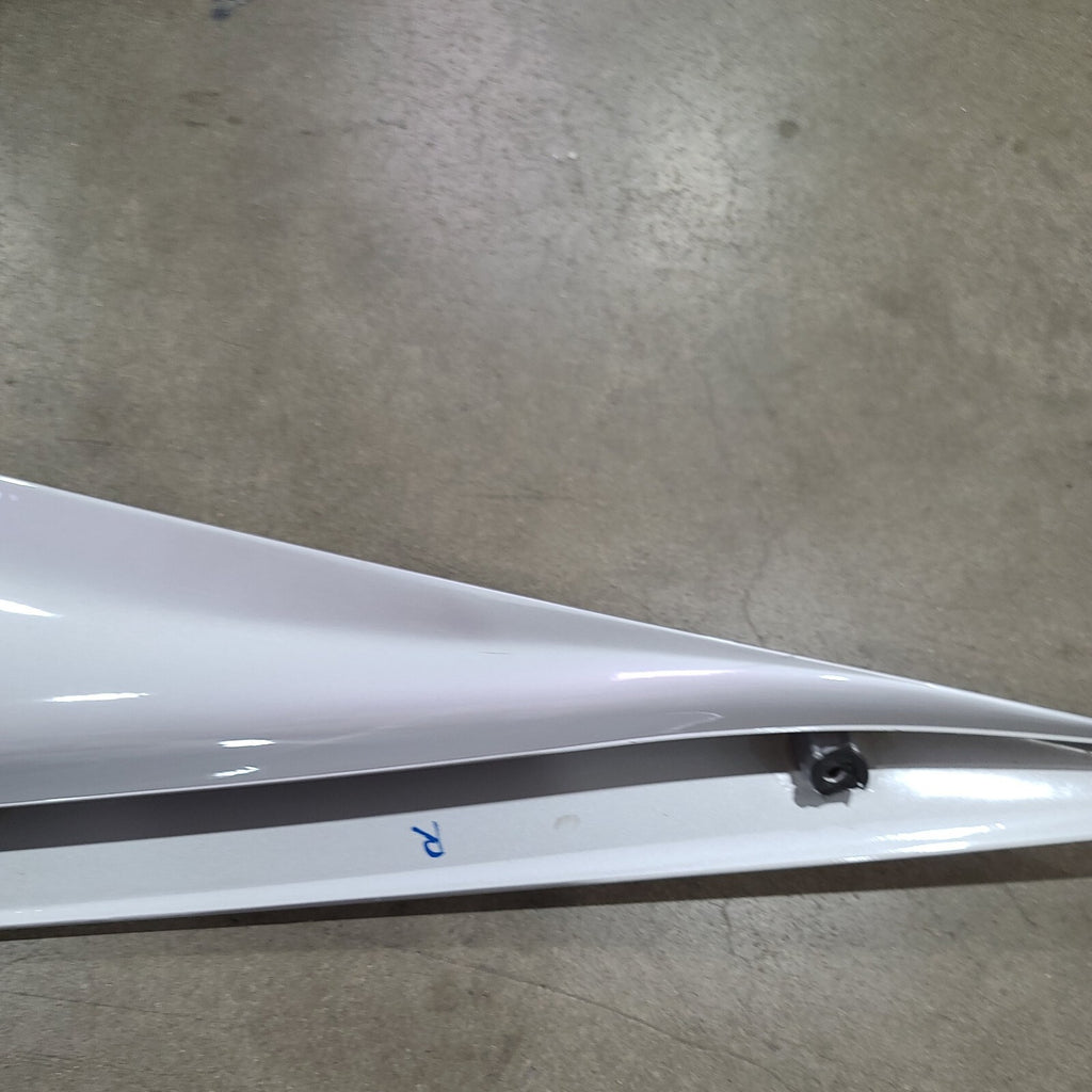 Fits Ferrari 599 GTB Right Side Rear Upper Quarter Panel 69352011 Silver Oem