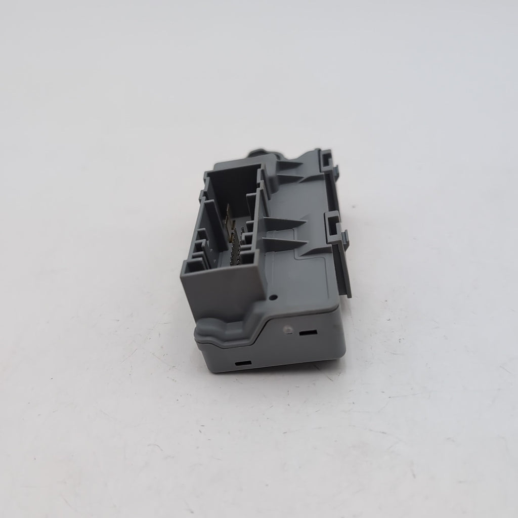 2022 - 2026 BMW X1 X2 Mini Cooper Countryman Power Distribution Box LIN Module