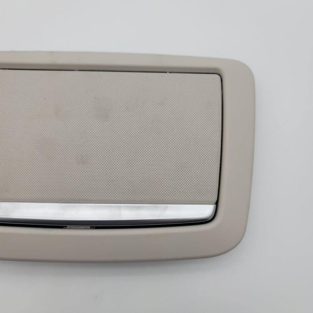 2016- 2022 BMW 740I G12 ROOF REAR OVERHEAD DOME LAMP OEM 7394887 BROWN_PLCRI