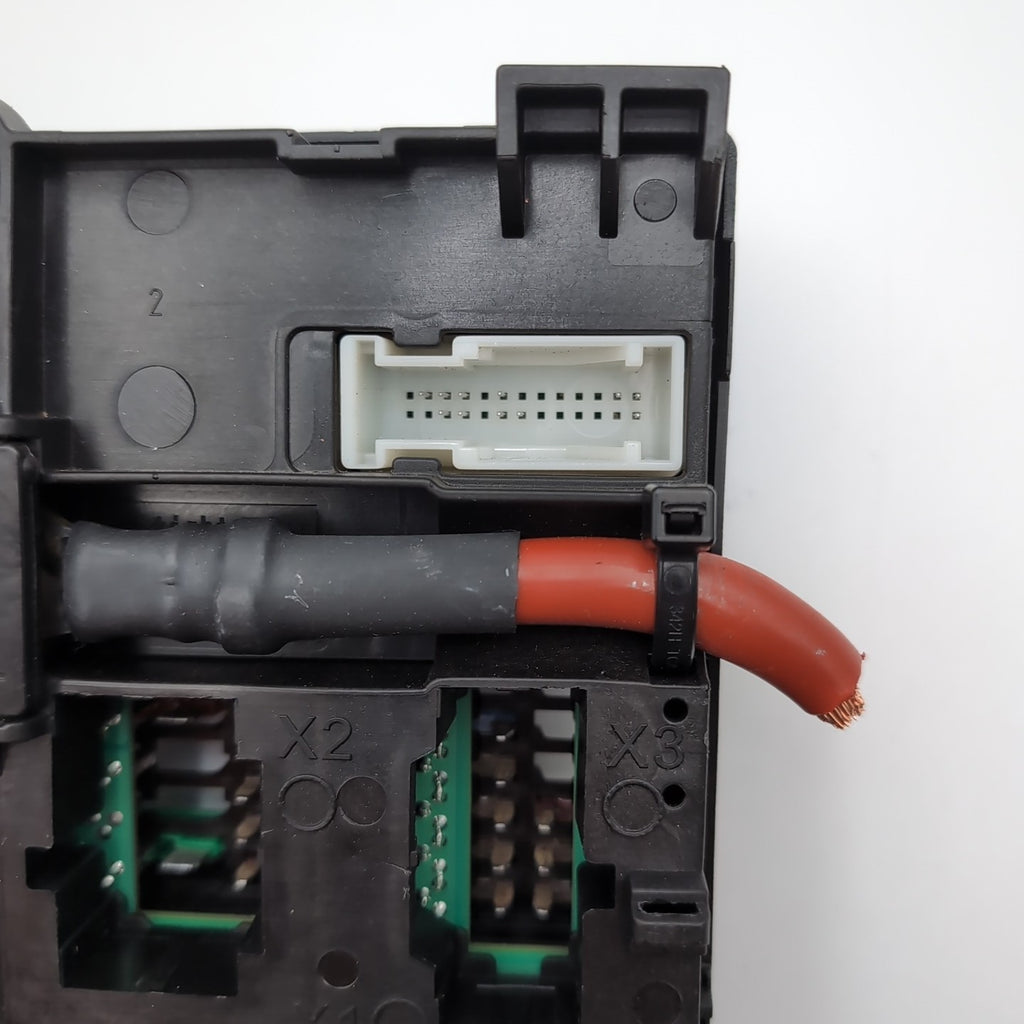 2022 - 2026 BMW X5 X6 X7 Rear Power Distribution Fuse Box OEM 5A41BD5