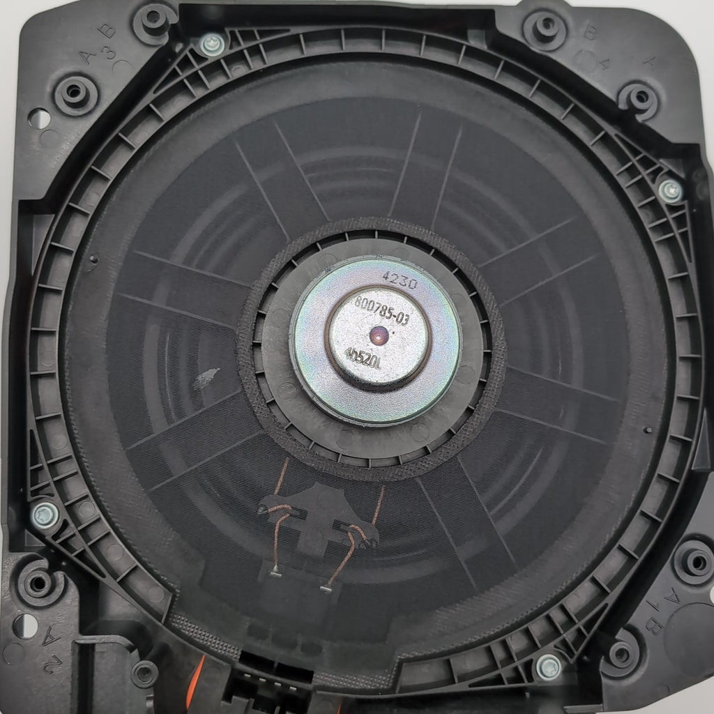 2023 - 2025 BMW U06 U11 U10 X1 X2 Left Central Bass Speaker Subwoofer 9442223