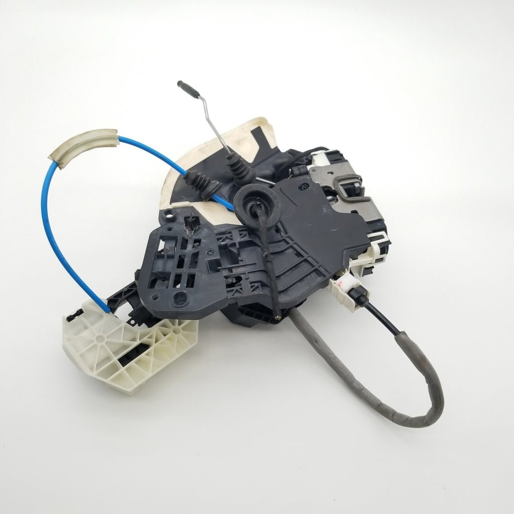 2014-2019 MERCEDES CLA250 C117 REAR RIGHT SIDE DOOR LOCK LATCH ACTUATOR OEM