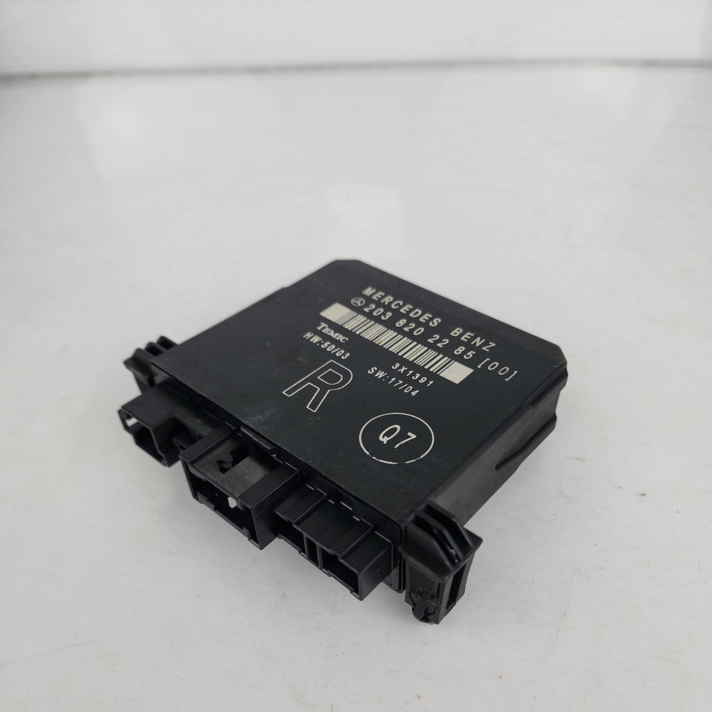 2002-2007 Fits Mercedes C300 Rear Door Control Module 2038202285 Right Side