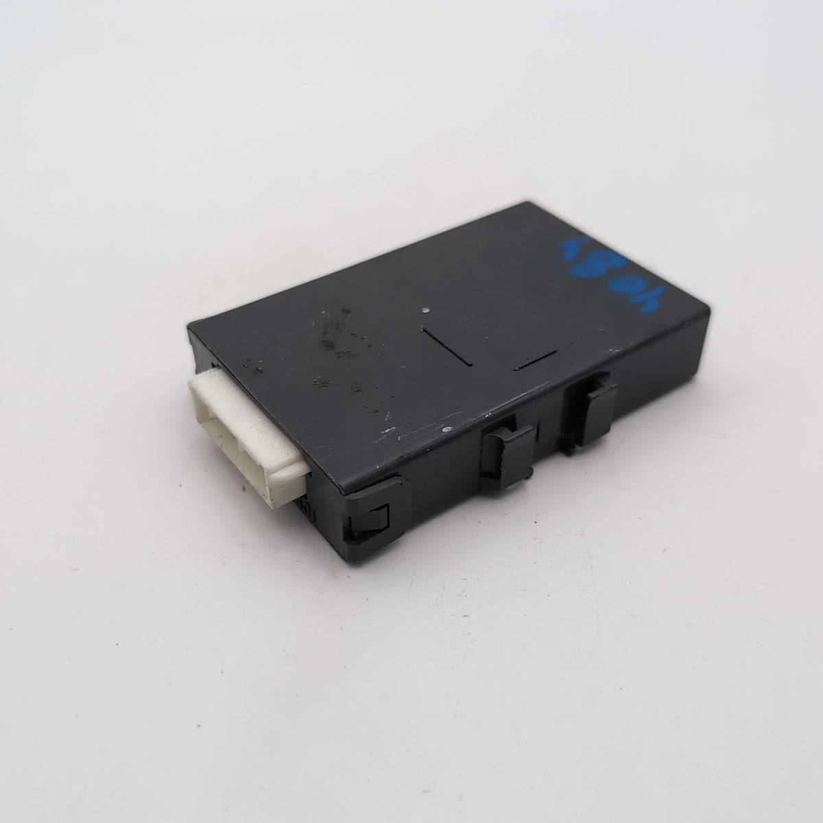 2012 2013 2014 2015 Toyota Camry Network Gateway Module OEM 89111-06010