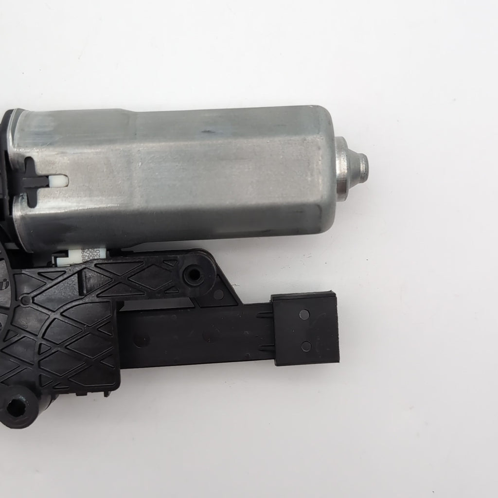 2023 2024 2025 BMW X1 U11 Panoramic Sunroof Power Sun Shade Motor OEM 9854524
