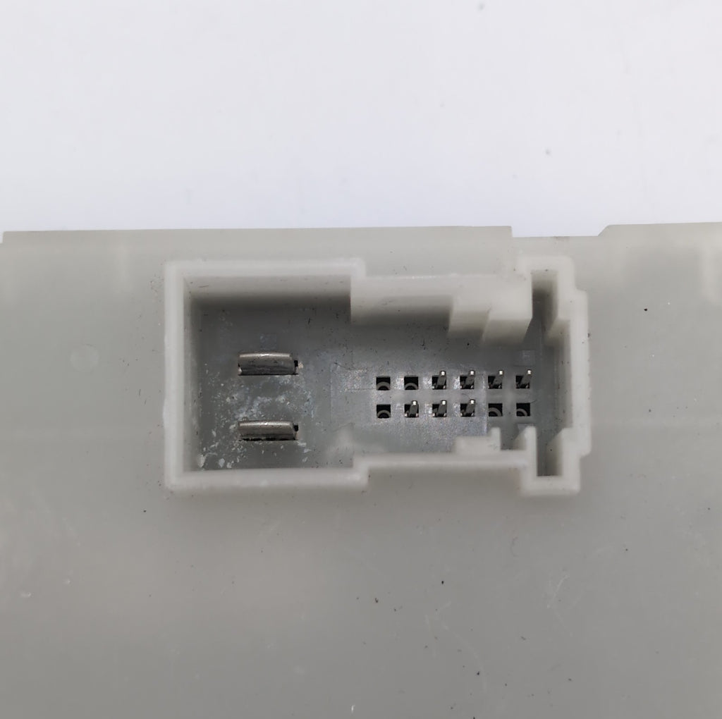 2021 - 2026 BMW G20 G30 M3 X3 X6 X6M Rear Liftgate Trunk Lid Control Module