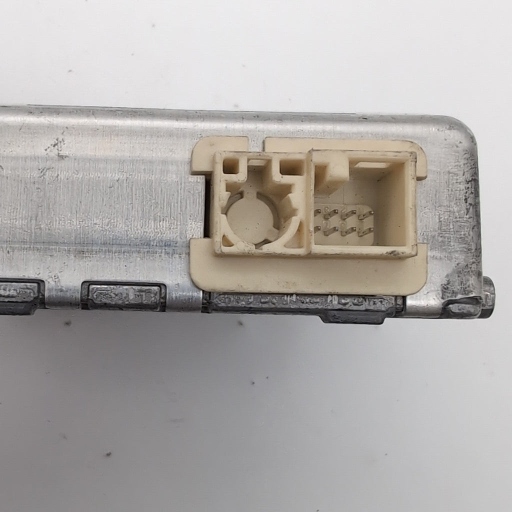 2010-2013 Mercedes W221 W204 C63 Front Windshield Lane Assist Camera 0009050338