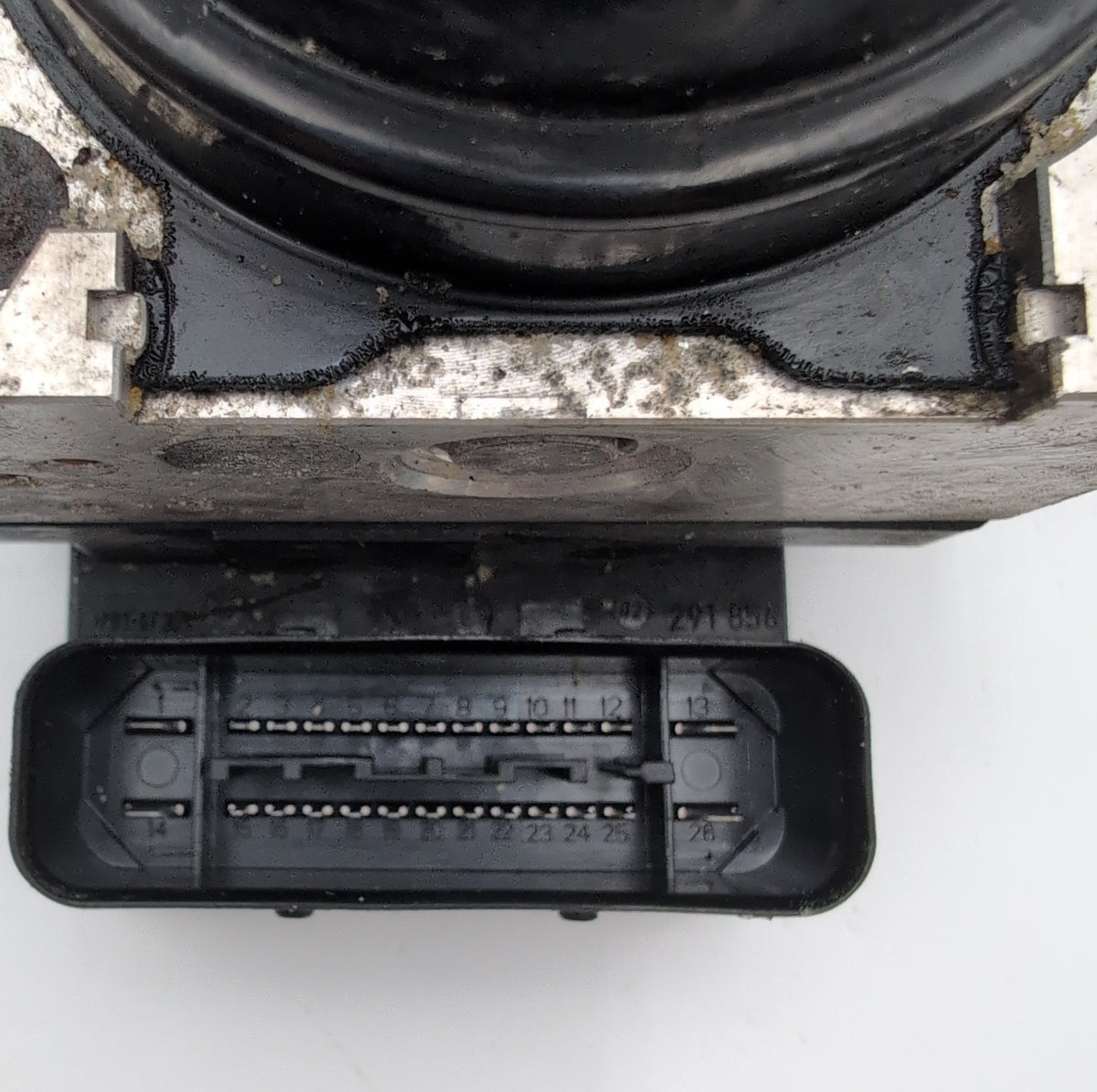 2012 2013 2014 Nissan Murano 3.5L ABS Anti Lock Brake Pump 476601V41A