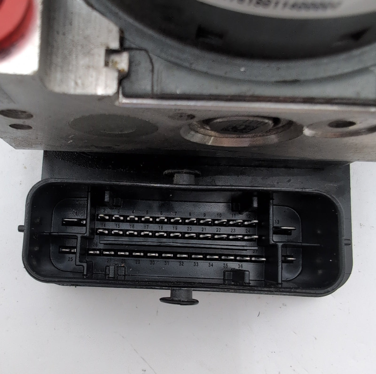 2017 Cadillac XTS 3.6L ABS Anti Lock Brake Pump Control Unit 84123941