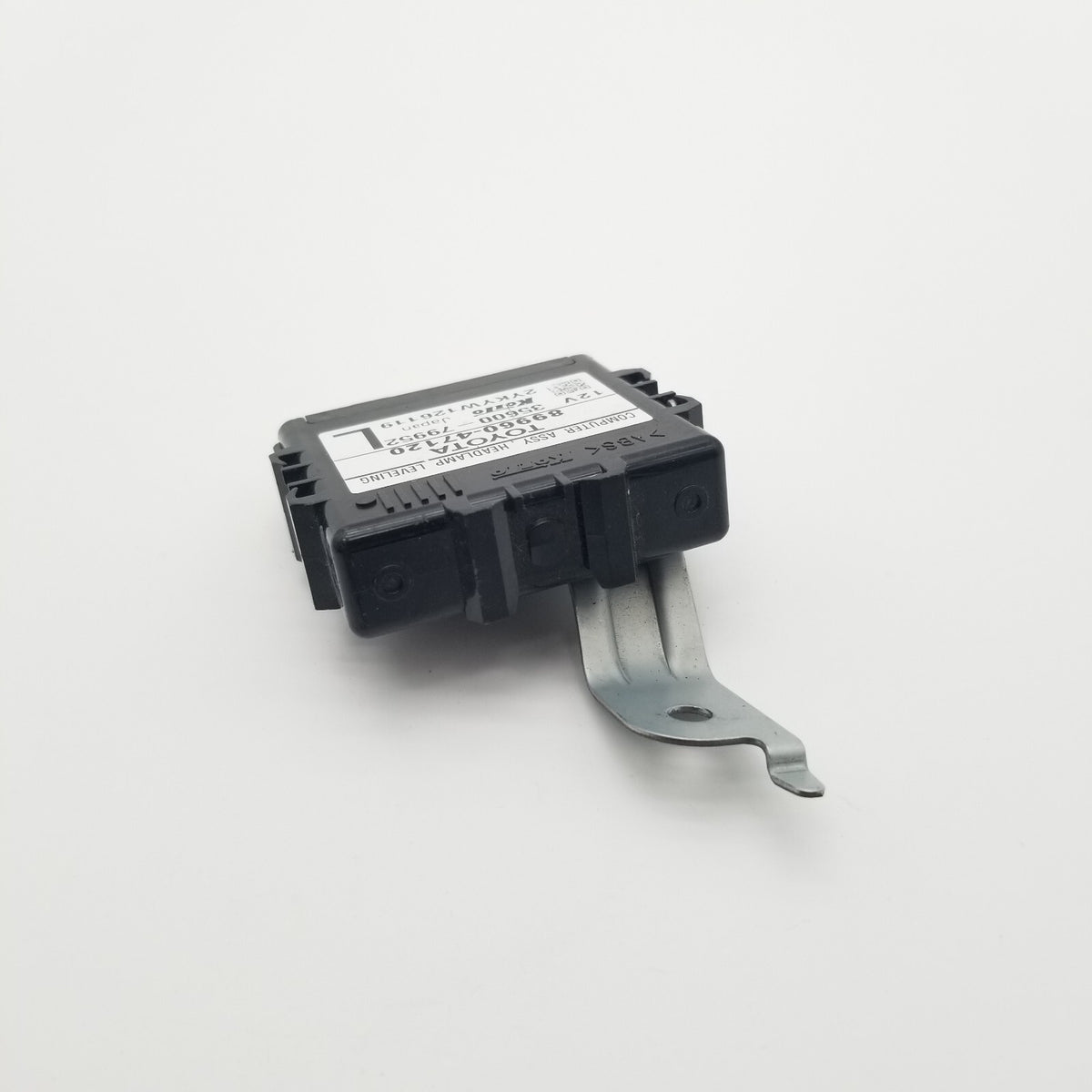 2012 2013 Toyota Prius Headlamp Leveling Control Module 89960-47120 OEM