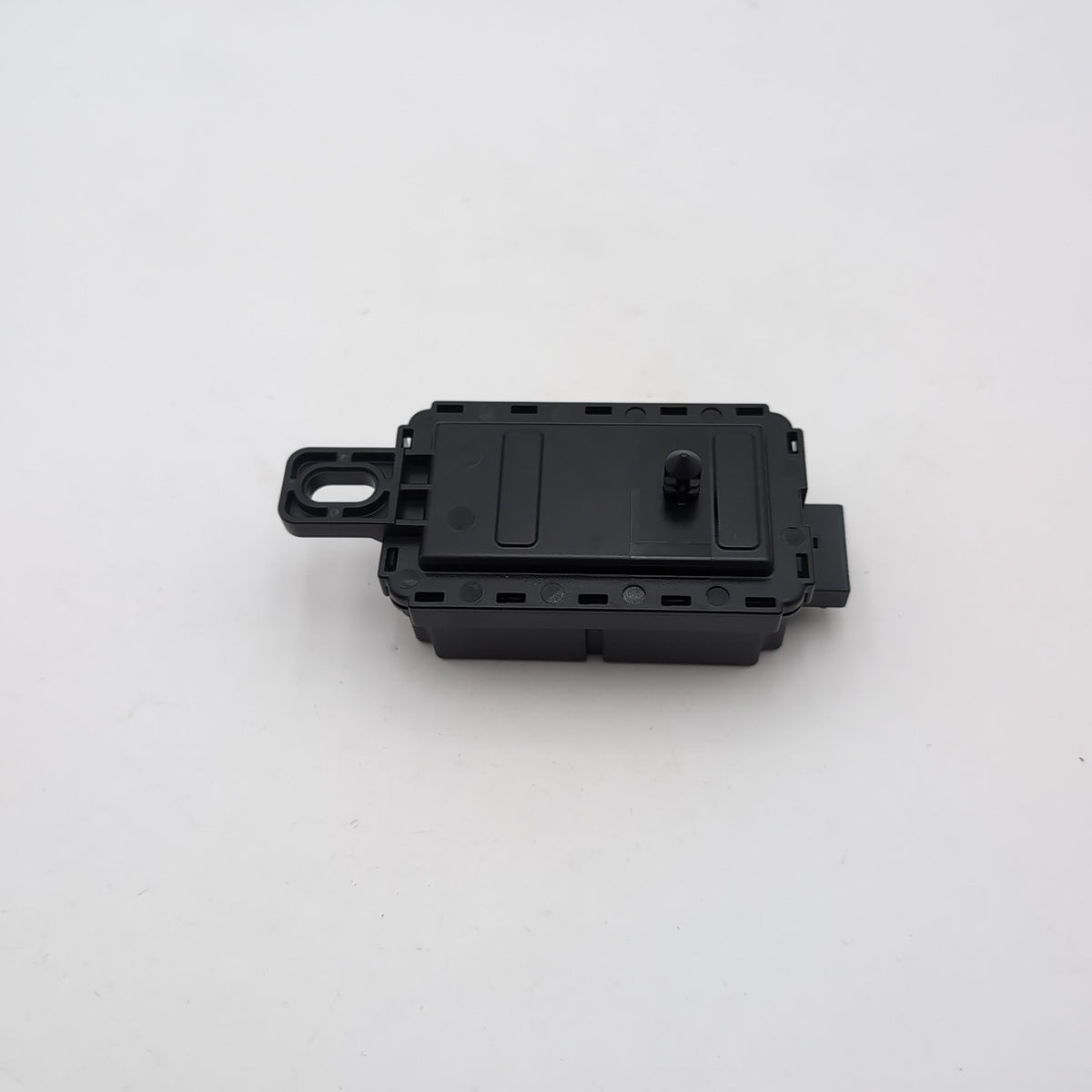 2025 BMW X3 M50 ANTENA AMP MODULE 7928686