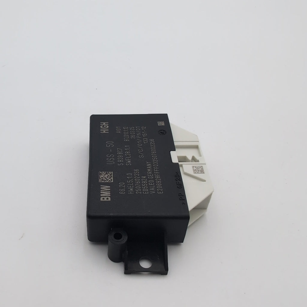 2023 - 2026 BMW G60 G70 F74 X1 X2 X5 X7 USS Ultrasonic Parking Sensor Module