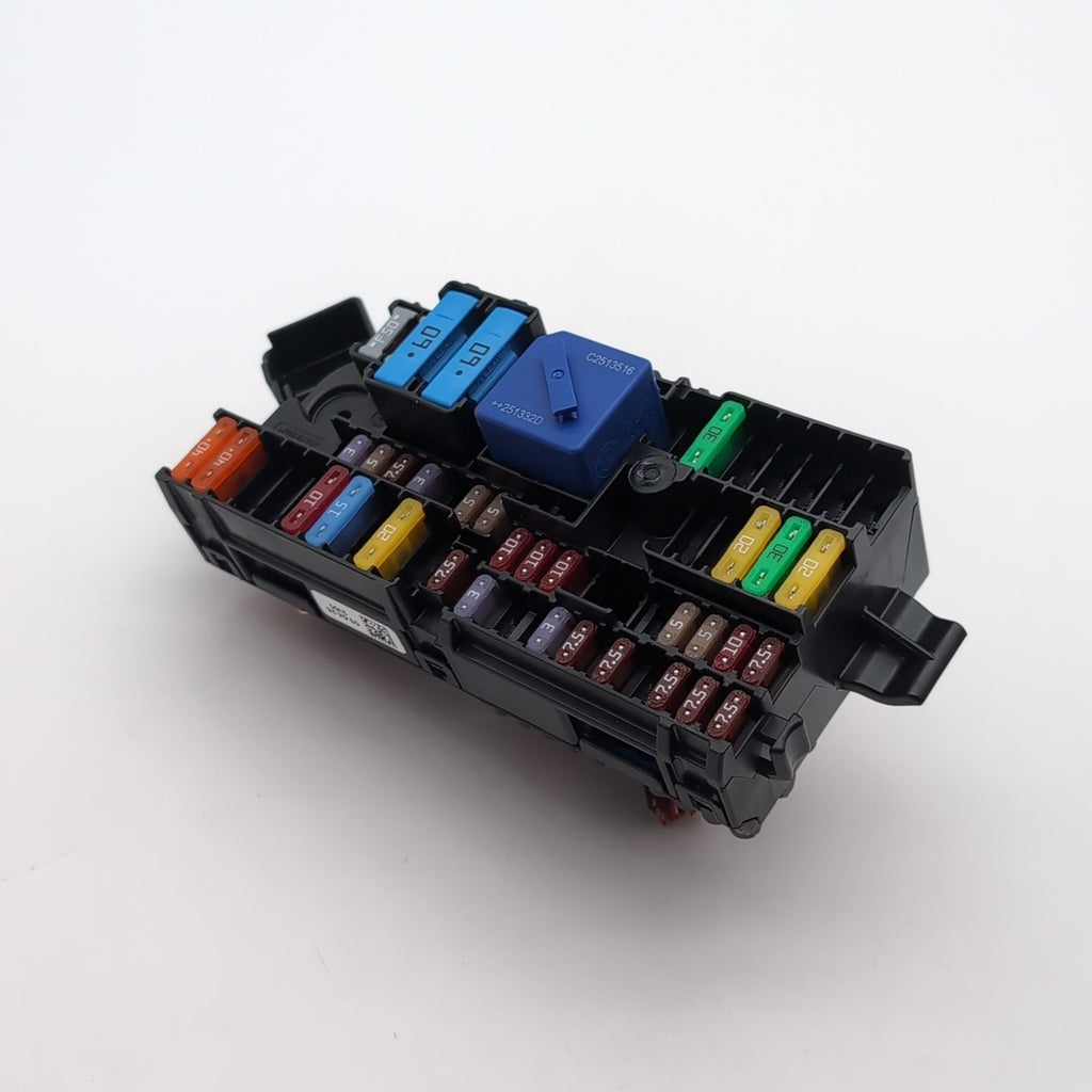 2023 2024 2025 2026 BMW X3 G45 G60 G90 Fuse Relay Power Distribution Box 5A039C3