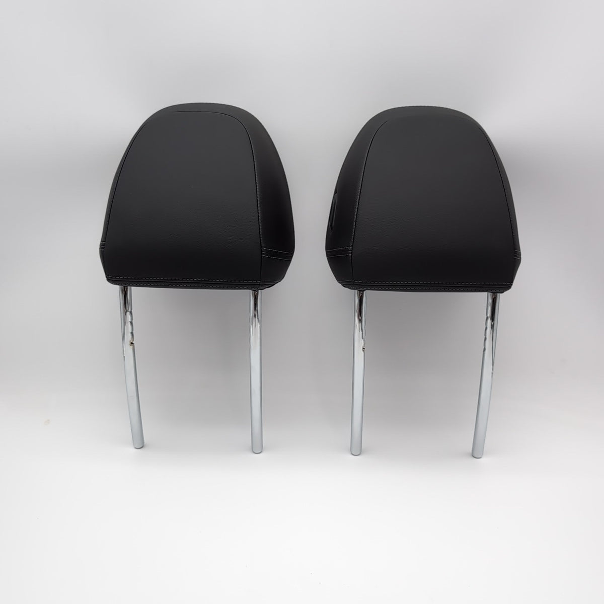 2019 - 2025 BMW G20 G22 G26 Front Left and Right Headrest Pair Black Leather OEM