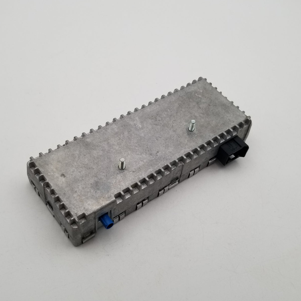 2013- 2016 MERCEDES GL450 X166 SATELLITE RADIO CONTROL MODULE OEM A2128705689