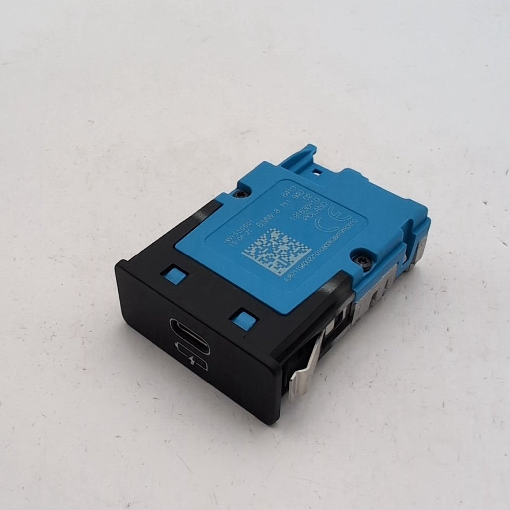 2019 - 2024 BMW 3 4 5 X3 X4 X5 X6 X7 Single Socket USB Port Charing Socket