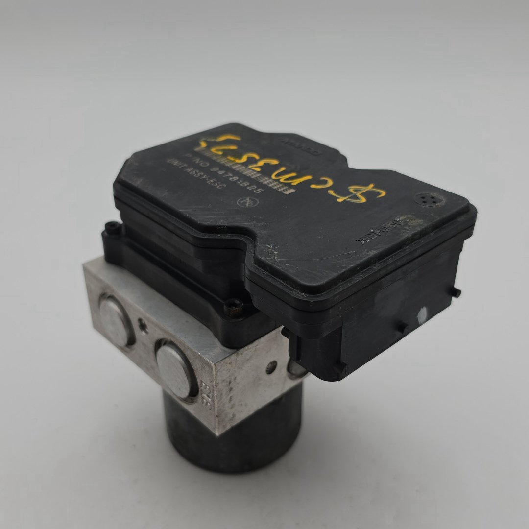 2015 2016 Chevrolet Sonic 1.8L ABS Anti Lock Brake Pump Control Unit 94781825