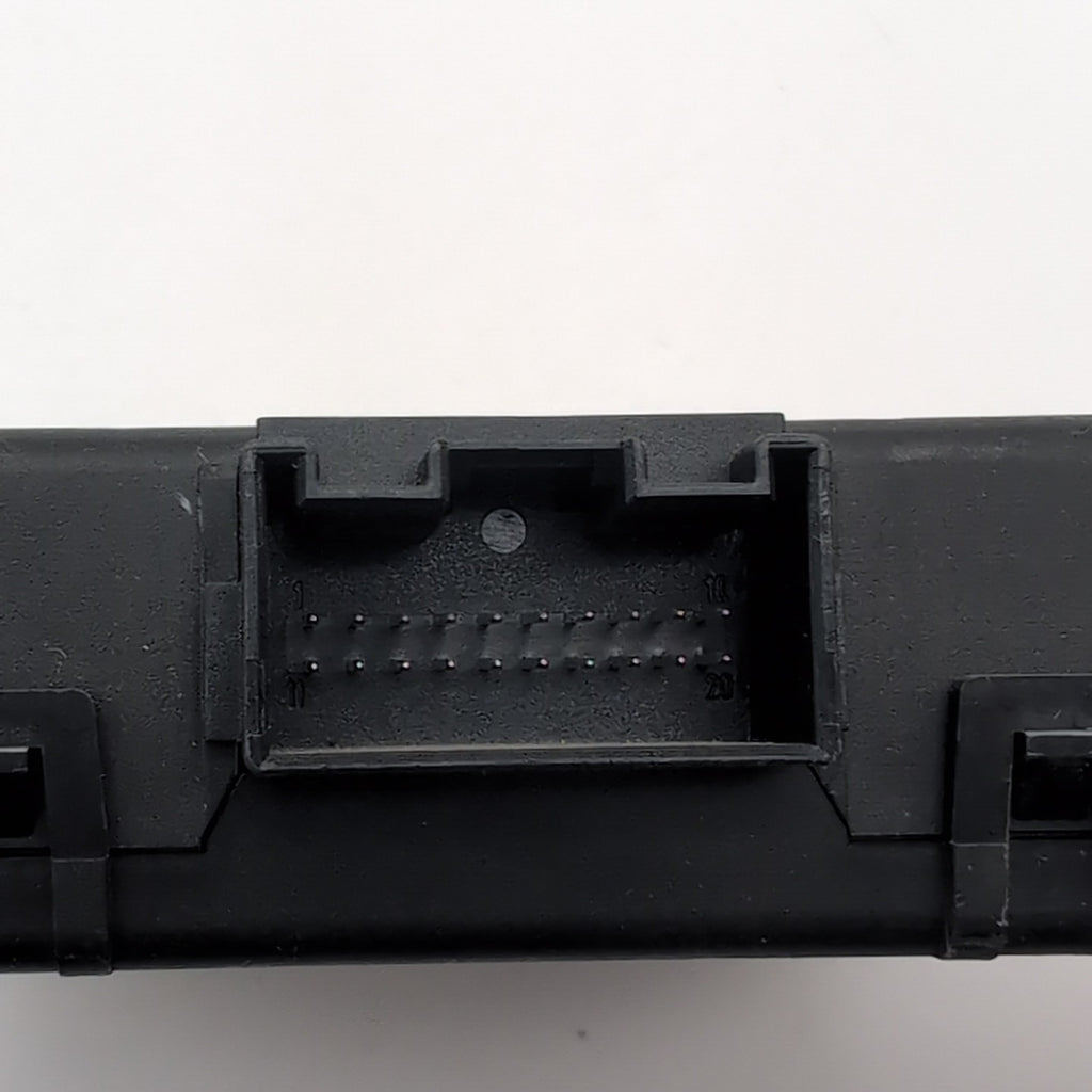 2010- 2013 Porsche Panamera 970 Gateway Network Control Module 97061811515