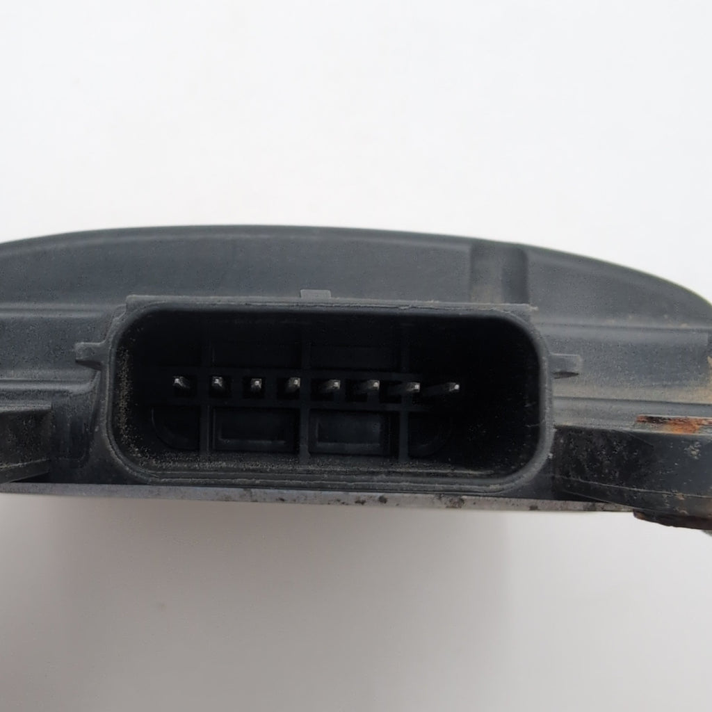 2016 - 2020 Nissan Rogue Rear Left Blind Spot Radar Sensor 284K16FL0A