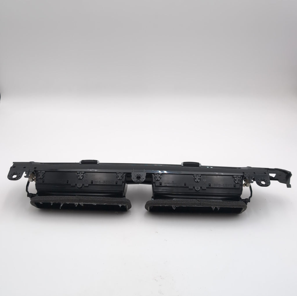 2023 2024 2025 BMW X2 U10 X1 U11 Center Dash Fresh Air Vent Grille 9483383 OEM