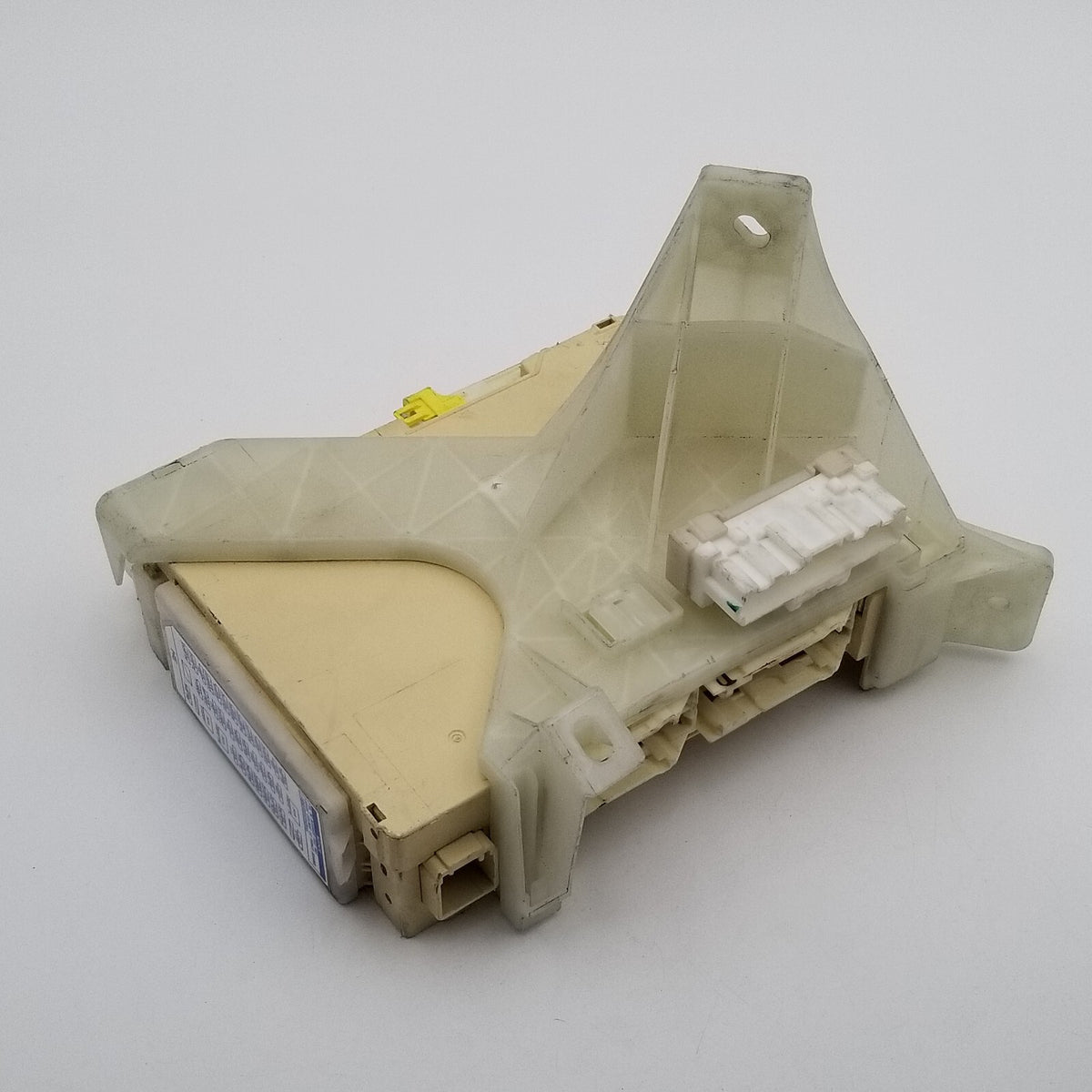 2018- 2020 Toyota Sienna 3.5L Driver Junction Block Inside Fuse Box 82730-08110