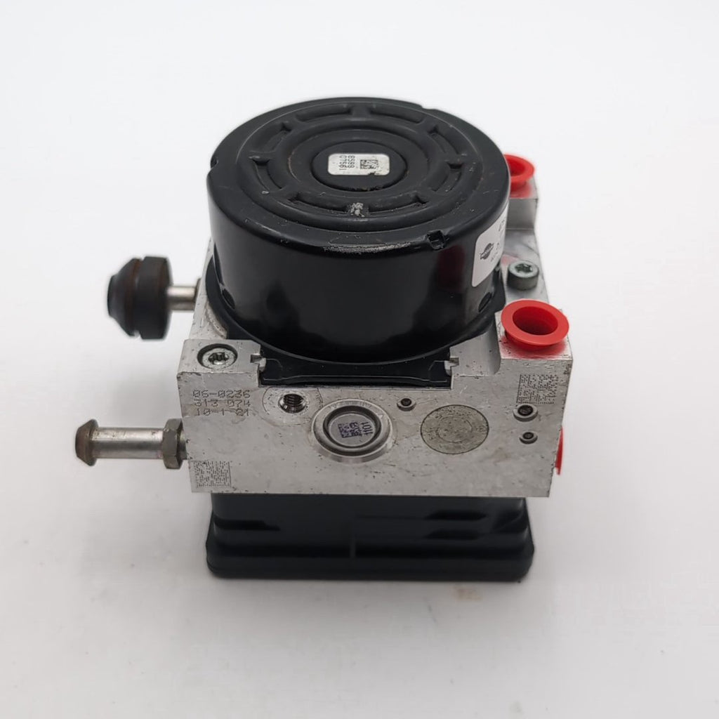 2014 - 2019 Nissan Vera 1.6L ABS Anti Lock Brake Pump 476609MD0B