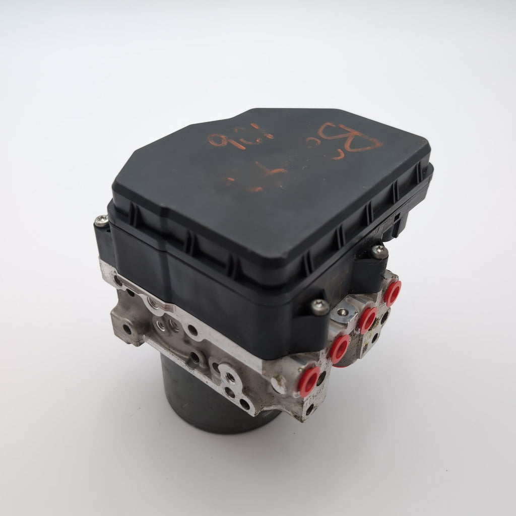 2018 2019 Infiniti Q50 3.0L ABS Anti Lock Brake Pump Control Unit 476604GU1A