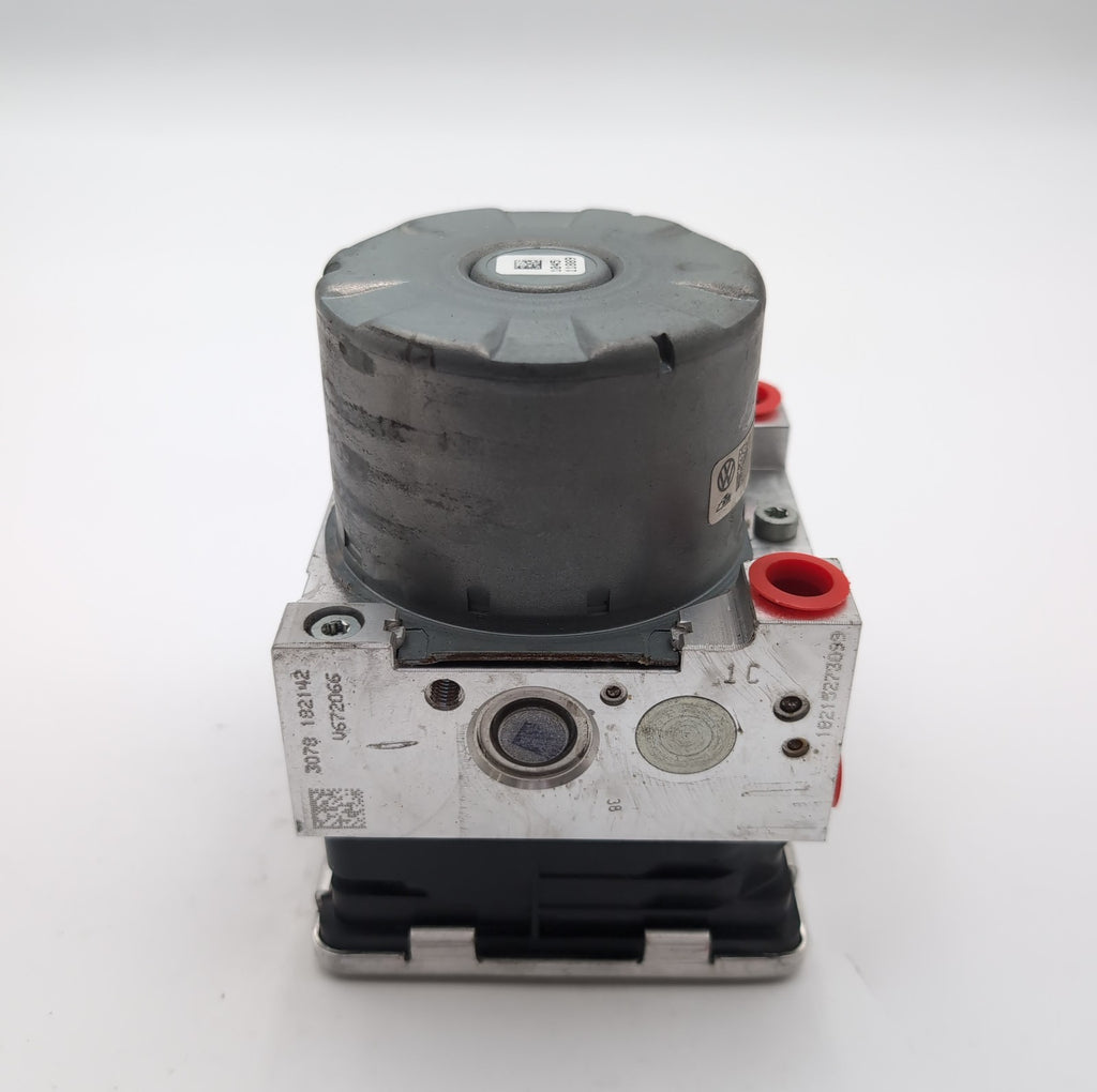 2021 2022 2023 Volkswagen Golf GTI 2.0L ABS Anti Lock Brake Pump 5Q0614517DC