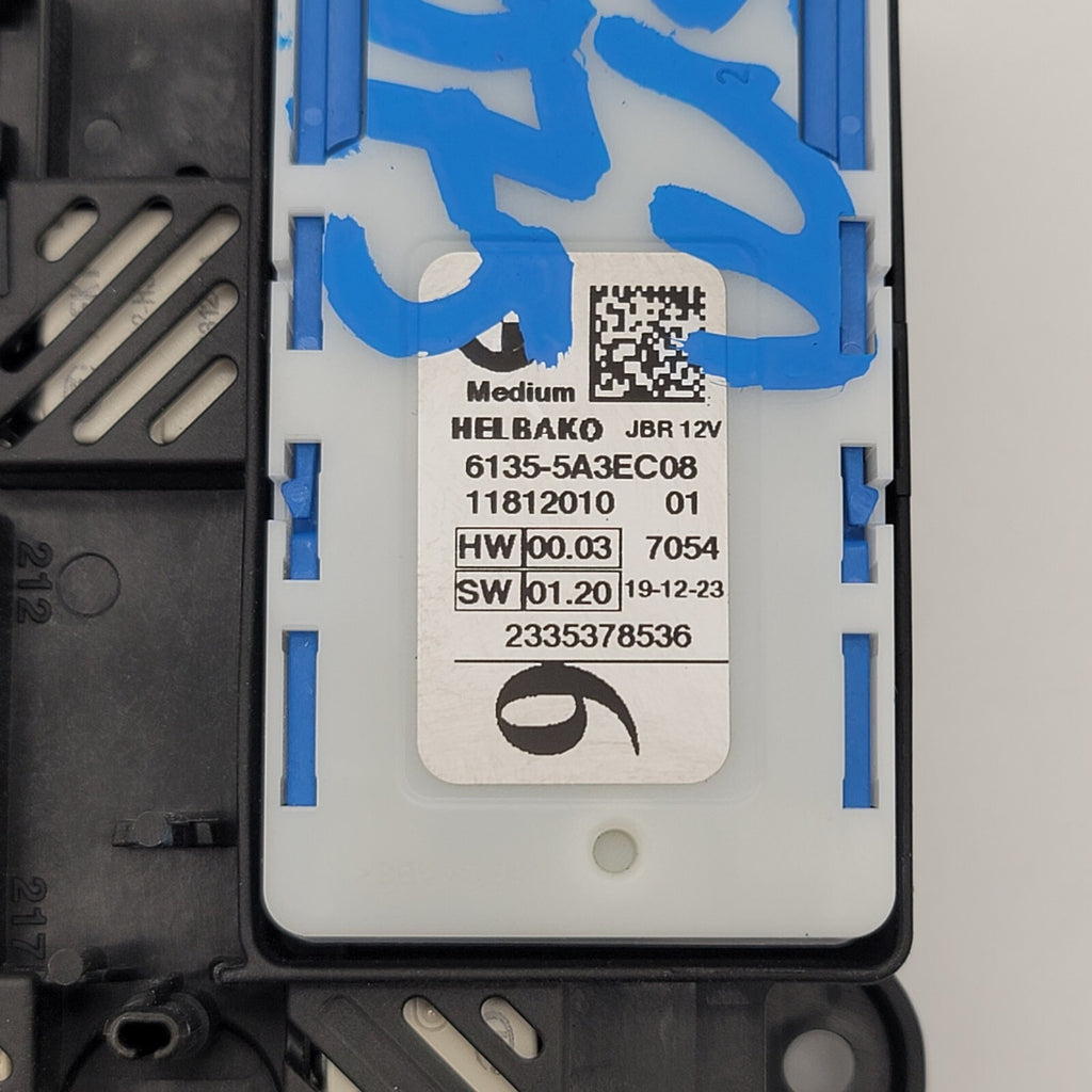 2024 2025 2026 BMW XM X5 X7 Rear Power Distribution Fuse Box 5A41BD6