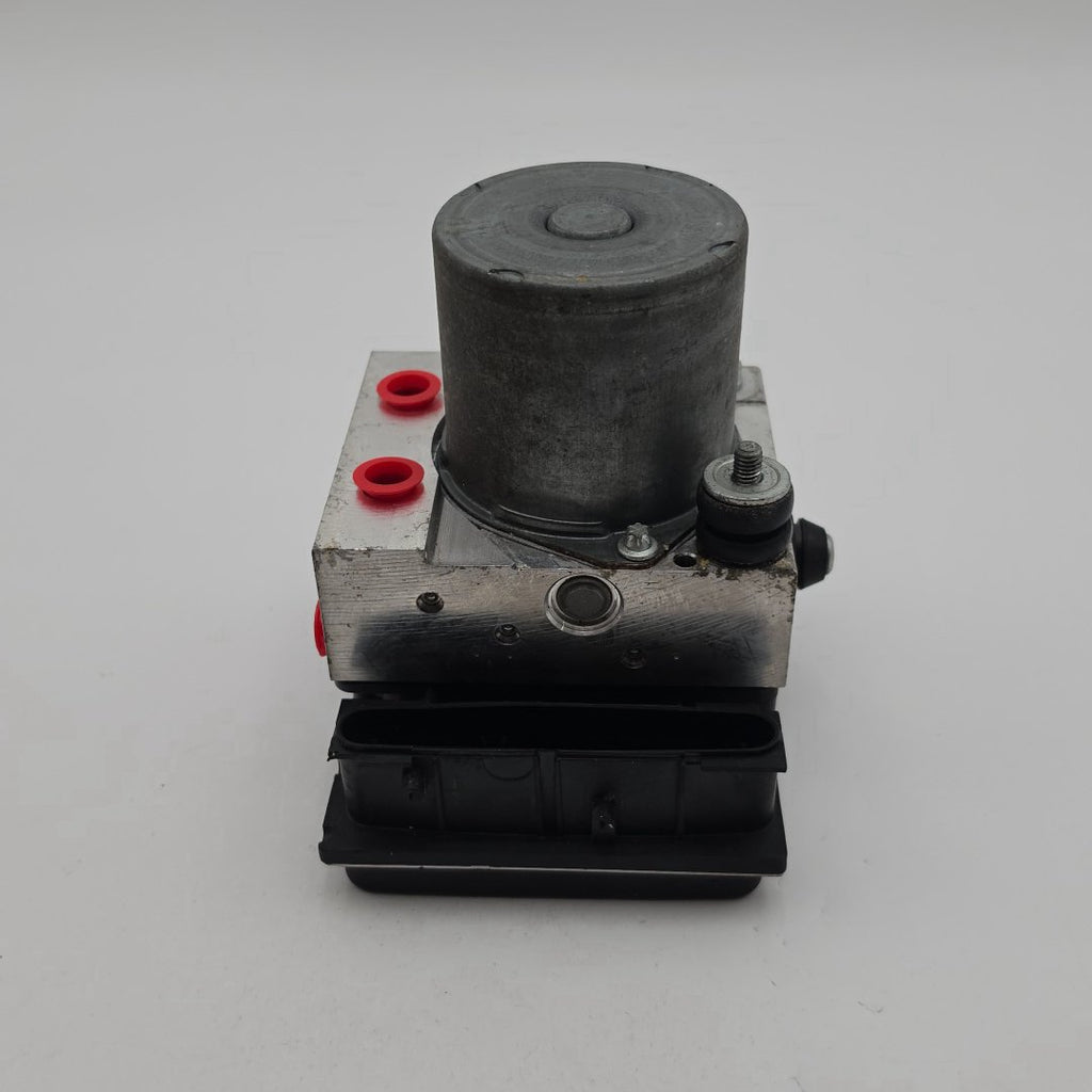 2016 2017 Infiniti QX50 ABS Anti Lock Brake Pump Control Unit 476606WA0C