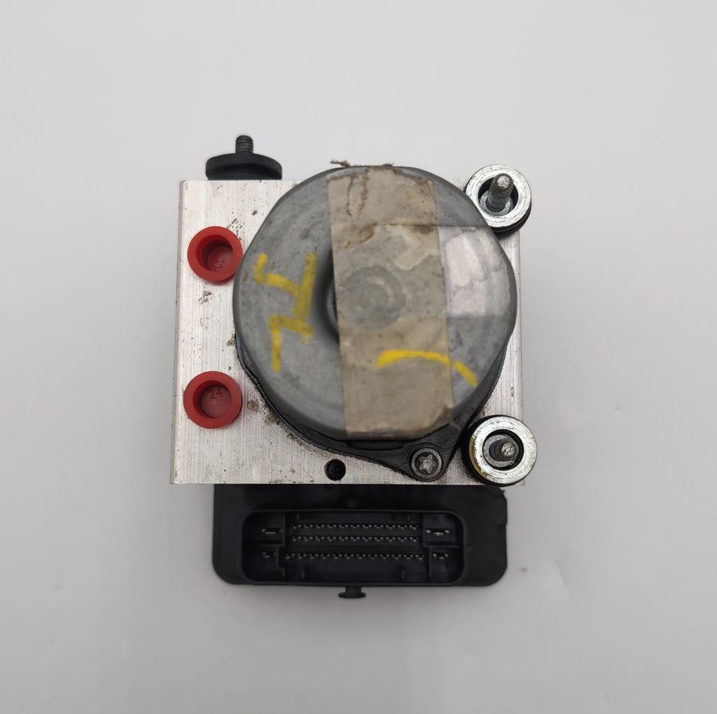 2014 Nissan Rogue 2.5L ABS Anti Lock Brake Pump Control Unit 476604BA0A