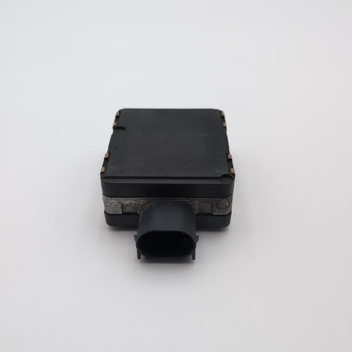 2018- 2022 Range Rover Jaguar XE XF Cruise Distance Radar Sensor KY32-9G768-AD