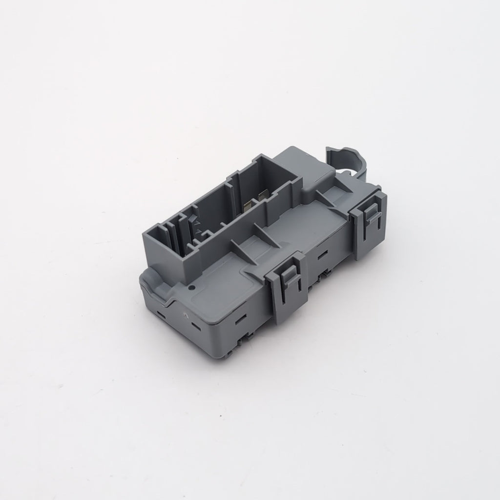 2022 - 2026 BMW X1 X2 Mini Cooper Countryman Power Distribution Box LIN Module