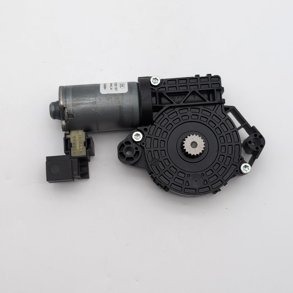 2014 2015 Mercedes S550 Bosch Rear Sun Roof Shade Motor OEM 0390200101