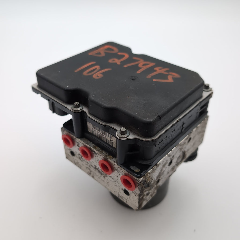 2013 2014 Nissan NV200 ABS Anti Lock Brake Pump Control Unit 476603LM0A