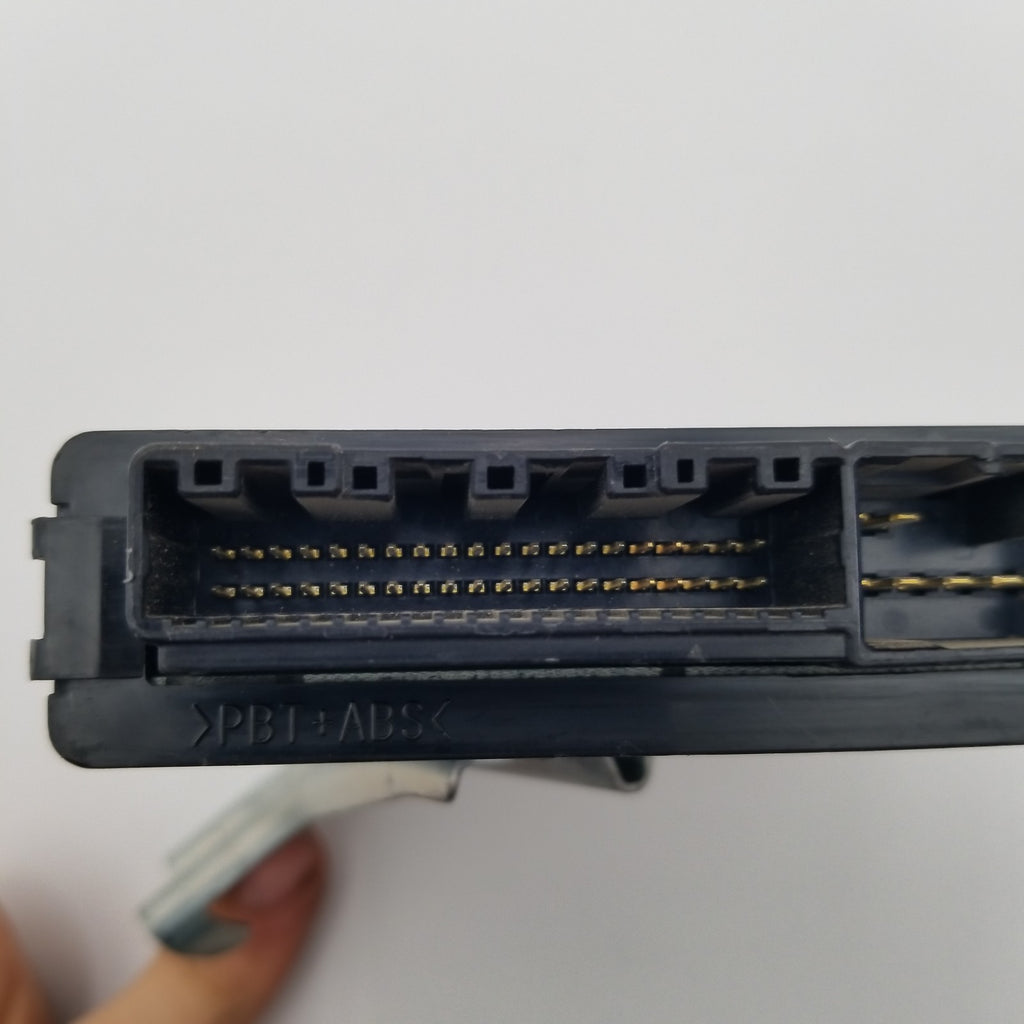 2010 2011 2012 2013 Lexus GX460 Transfer Case Computer Control Module