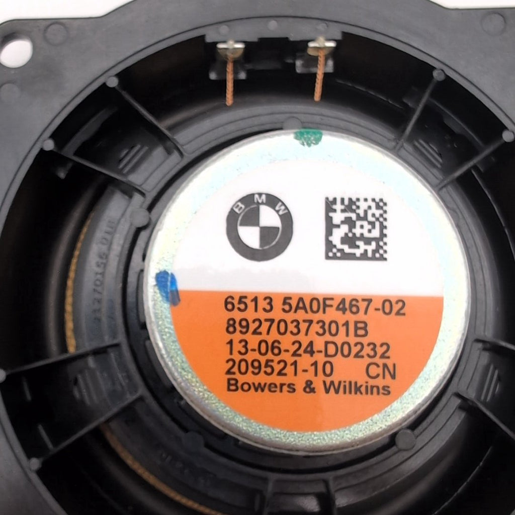 2023 - 2026 BMW 530i G60 G70 Bowers Wilkins Door Midrange Speaker 5A0F467