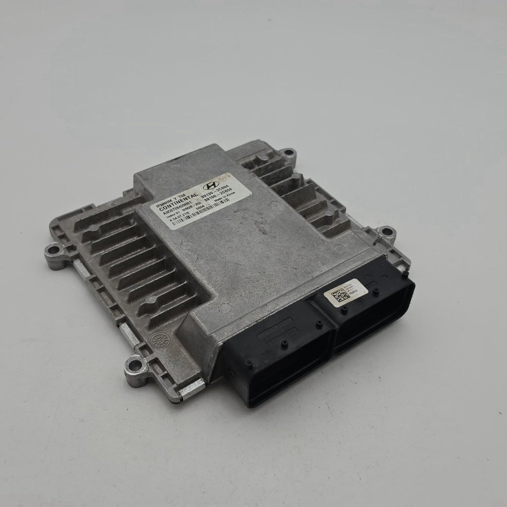 2022 2023 Hyundai Genesis G70 2.0 Engine Computer Control Module ECU 39130-2C604