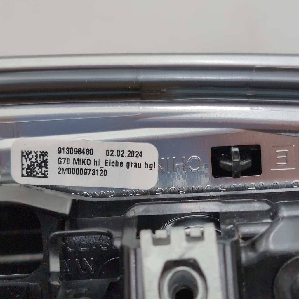 2023 2024 2025 BMW i7 G70 Rear Center Console Air Vent Trim Tartufo 5A279C9