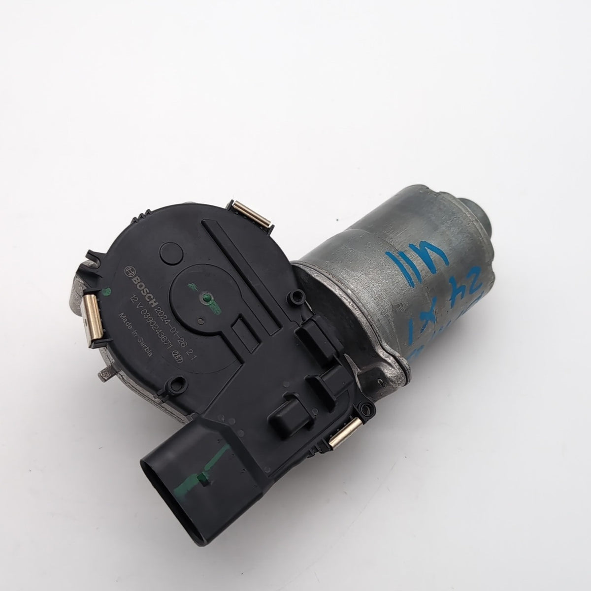 2021- 2025 BMW X1 X2 X3 M35 Front Windshield Wiper Motor OEM 0390243671
